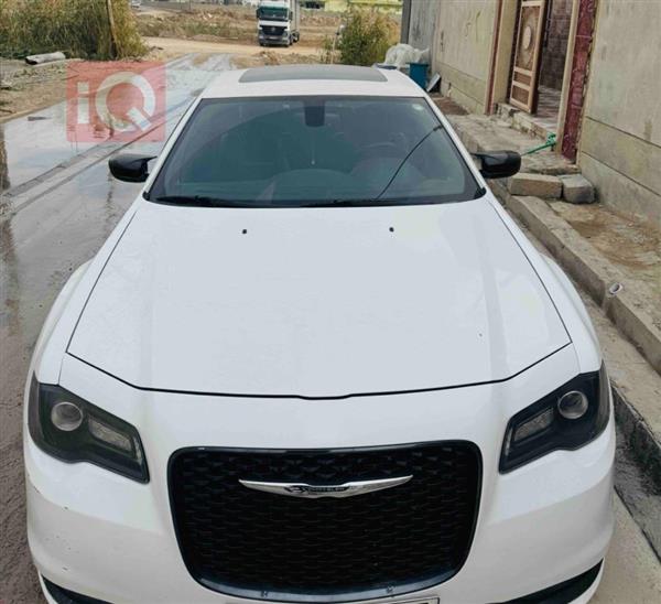 Chrysler for sale in Iraq